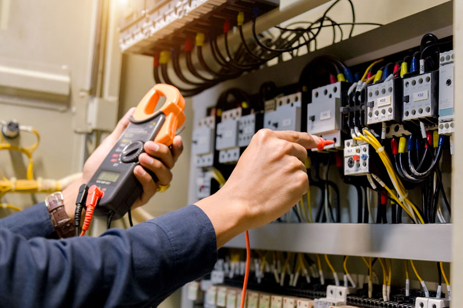 Mise en sécurité et mise en conformité d'une installation électrique 95